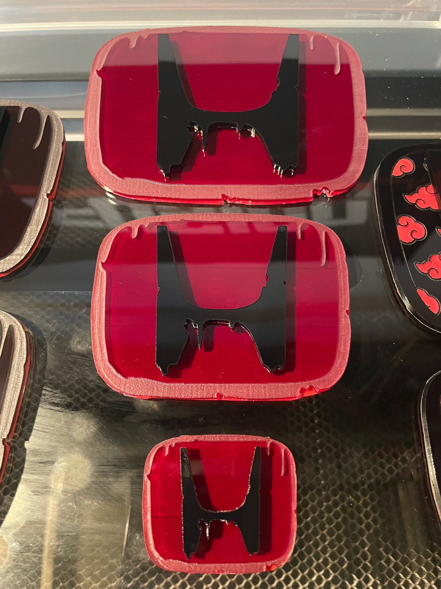 BADGES DRIPPY (H) PLAIN