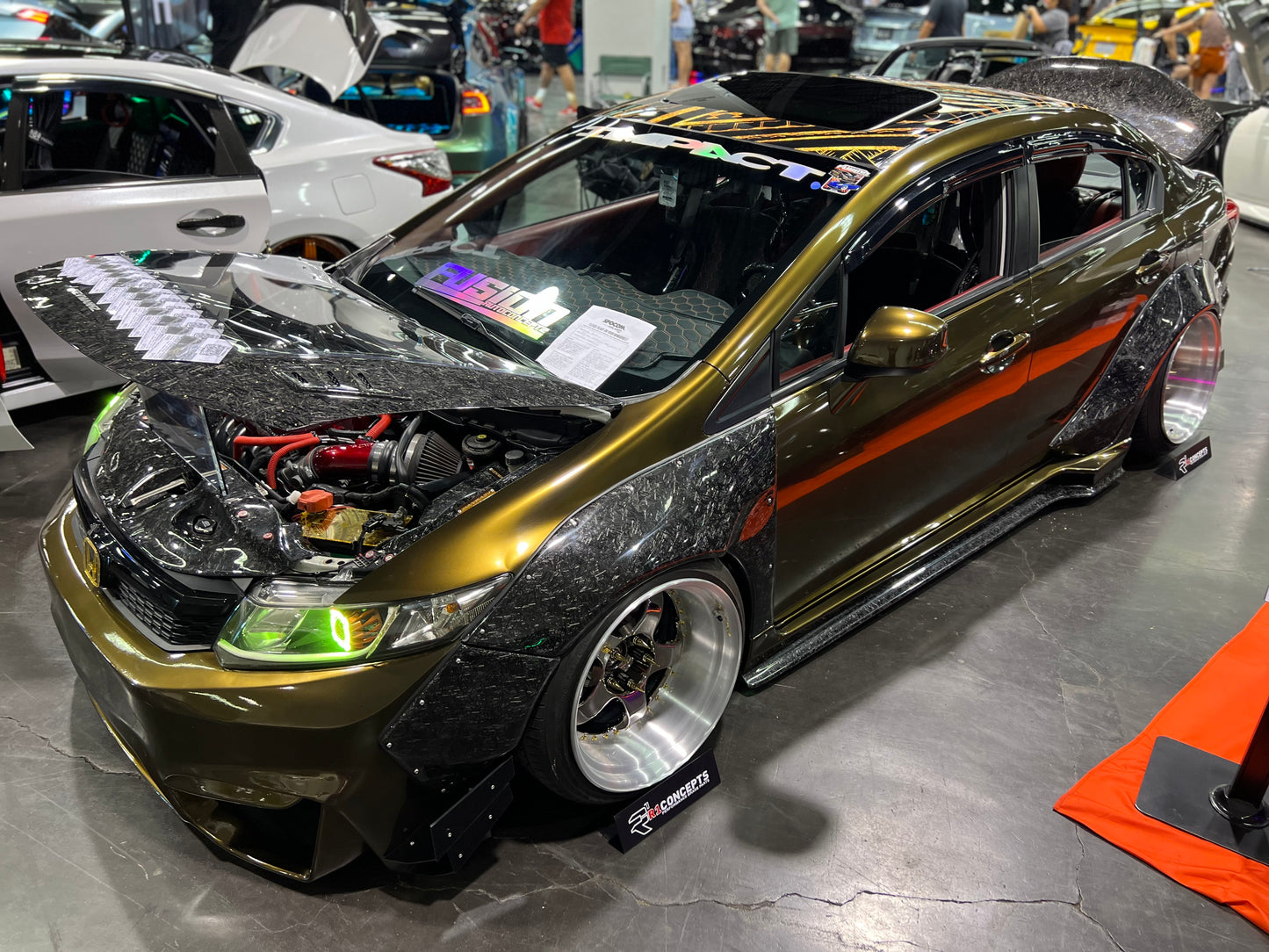 CLEAR HOOD/TRUNK PROP WITH LED LIGHT