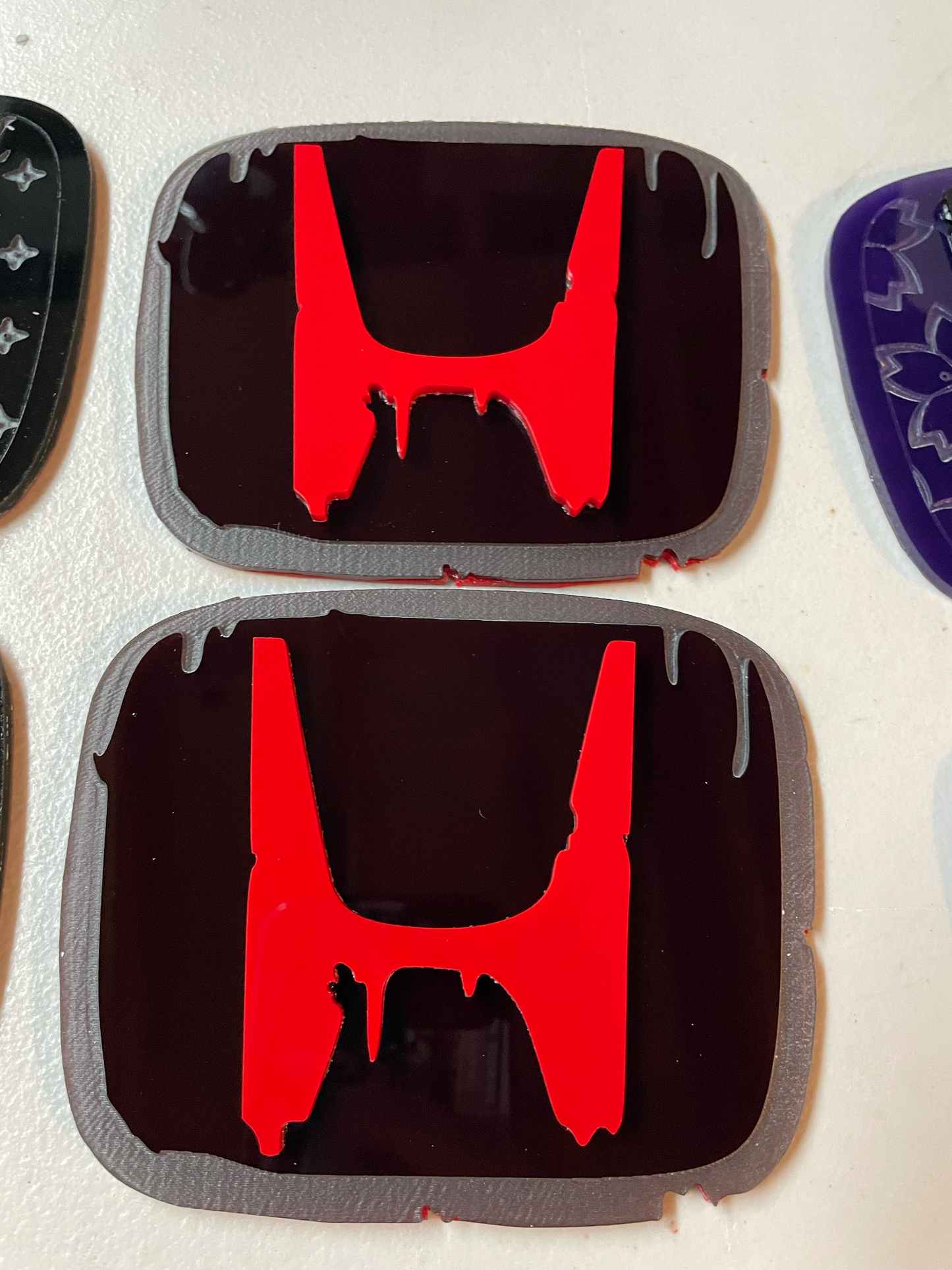 BADGES DRIPPY (H) PLAIN