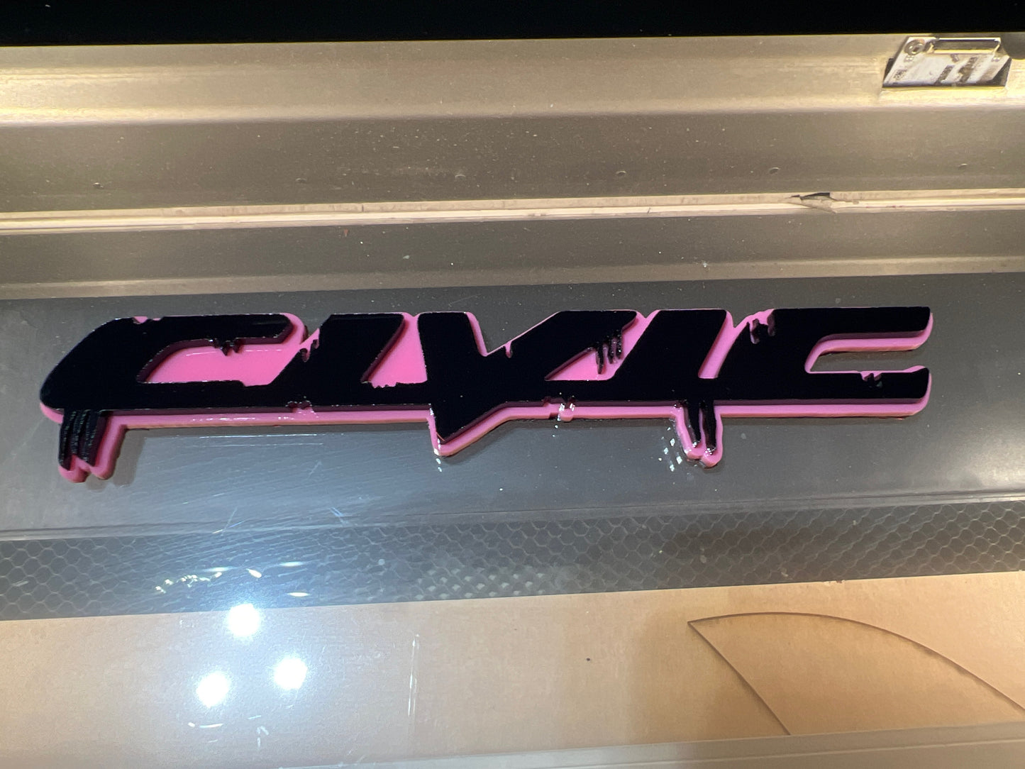 ACRYLIC DRIPPY CIVIC EMBLEM